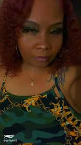 Explore the Unique Vibe of Toni 🌸