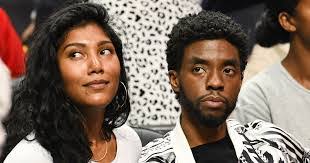 Taylor Simone's Instagram, Twitter & Facebook