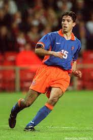 Roy Makaay Netherlands 1996 2005 43 Caps 6 Goals Playing Against Wales In 1996 National Football Teams International Football Football Team