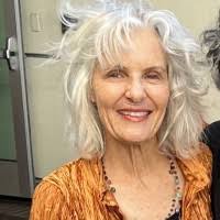 Kathryn Hyde's Instagram, Twitter & Facebook