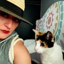 Mary Sowder's Instagram, Twitter & Facebook