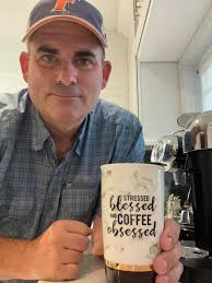 Are you a coffee or tea drinker? What's your go to order?! Side note- how  do I not have a mug with a design