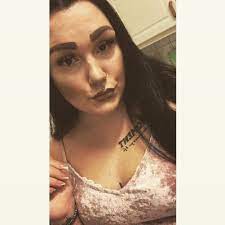 Det är minuterna efter midnatt när polis och ambulans rullar in i området gärdet i hagfors, ett område i den lilla värmländska. Sara Fransson Sarafranssonnn Twitter