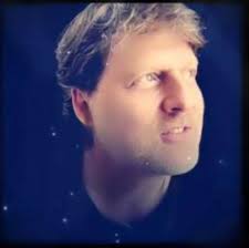 During the Polar Music Prize Banquet, Annie Lennox made a surprise  appearance to honor Sting. When her name was announced, Sting's jaw hit the  floor as the Eurhythmics singer walked