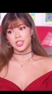 Isabelle Terry's Instagram, Twitter & Facebook