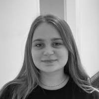 200+ profilů „Thiry“