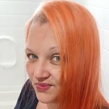 Anna Gaskins's Instagram, Twitter & Facebook