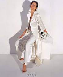 Abiti da cerimonia al miglior prezzo. Abiti Da Sposa Con Pantaloni Foto Stylosophy