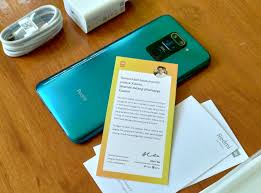 Buat kartu ucapan yang akan dikenang oleh teman dan keluarga. Bos Xiaomi Indonesia Beri Kartu Ucapan Saat Beli Redmi Note 9 Dan 9 Pro Yang Asli Buatan Indonesia
