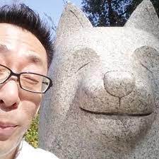 さて問題です ここは岡山 桃太郎のお供になった わんちゃんは どっち instagram rectangle glass glass