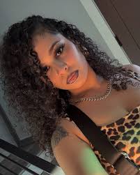 Pretti Blu Thang (@iamprettiblu) • Instagram photos and videos