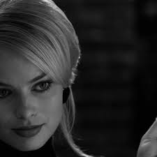 Nella mia vita non sono mancate le lacrime: lacrime copiose e liberatrici,  lacrime di tristezza, di sconforto, di solitudine, di stanchezza. Si, ho  riso e pianto molto. (Monica Vitti)