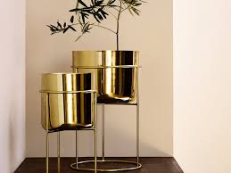 كيف تجعلين غرفة نومك تشبه غرف الفنادق الفاخرة