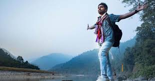 Ar Rahman Rajiv Menon Deliver A Rich Diverse Soundtrack In Sarvam Thaala Mayam A Humming Heart Rajiv menon, born in kerala, joined the film and television institute of chennai in 1981, to study cinematography. a humming heart