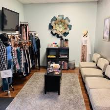 We offer big city style with a small town charm and convenience. Cc Co Salon 21 Photos Hair Salons 415 Rounds Dr Fenton Mi Phone Number