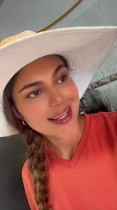 Elizabeth Gahagan Peach Lab