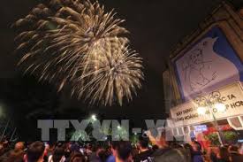 Bắn pháo hoa tầm thấp tại công viên văn hóa đầm sen (quận 11) và khu công nghệ cao (quận 9). Diem Ban Phao Hoa Tet Duong Lich Tai Ha Noi Tin Tá»©c Vá» Diem Ban Phao Hoa Tet Duong Lich Tai Ha Noi Má»›i Nháº¥t Táº¡i Bnews Vn Trang 1