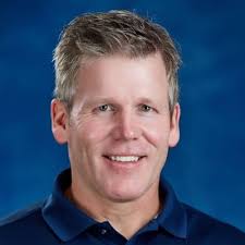 Dustin Bagwell's Instagram, Twitter & Facebook