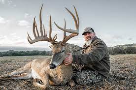 Maybe you would like to learn more about one of these? Rainy Day Non Typical Giant Buck Arrowed In Missouri