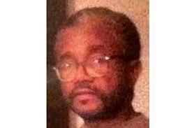 Renee Earl's Instagram, Twitter & Facebook