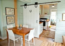 20 diy barn door tutorials