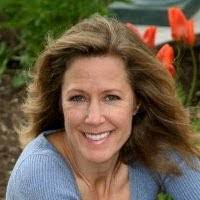 Susan Root's Instagram, Twitter & Facebook