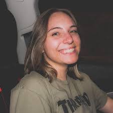 Olivia Warner's Instagram, Twitter & Facebook