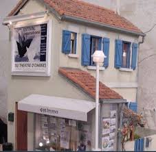 La Petite Maison Des Anciens Maison Bleue Petite Maison Mini Maison