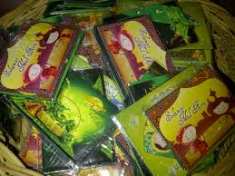 Tutorial design sampul duit raya by iwstudio biz cara untuk design menggunakan templet printing. Green Envelope Wikipedia