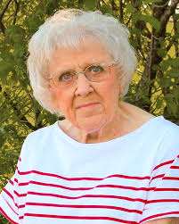Mary Louise Saunders 1932-2021