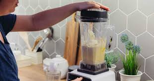 Combine the milk, yogurt, vanilla, banana, papaya and ice cubes in a blender and blend until smooth . Weight Gainer Shakes When To Use Them And Three Recipes 8fit