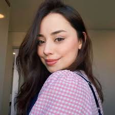 Melissa Machado 🍯 (@melmachad.o) • Threads, Say more