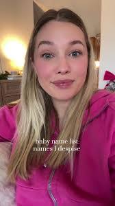 Jayne Vetter's Instagram, Twitter & Facebook