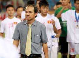 Tôi đố mấy ông tìm ra được một tấm hình. Báº§u Ä'á»©c Tá»«ng Sáº¯m Chuyen CÆ¡ Rieng Giau Nháº¥t San Chá»©ng Khoan Viá»‡t Nhá» Báº¥t Ä'á»™ng Sáº£n
