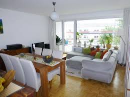 35 im eg mitte rechts, 55 m² wfl., bestehend aus 2 zimmern. Oberkassel Gepflegte Wohnung Mit Grosszugiger Loggia Homebooster
