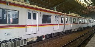 Rusli mengatakan fenomena slip disebabkan oleh penurunan gaya tangensial kereta api. Mulai Besok Bogor Sukabumi Bisa Naik Kereta Halaman All Kompas Com