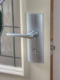 replacement gainsbrough trilock locksmith 0401 769 290 door handles locksmith 24 hour locksmith