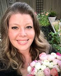 I was inspired by other accounts that have been picking a dahlia a day  until it frosts and decided I want to do a version of that and feature all  of the