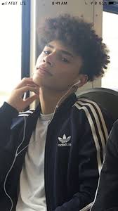 Pinterest Daddywhip Instagram Nedas B Discord Https Discord Gg Gtvdsdb Light Skin Boys Cute Black Guys Cute Black Boys
