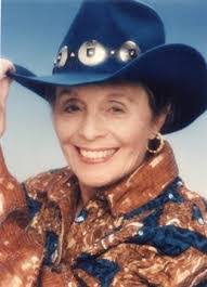 Christine Lanham's Instagram, Twitter & Facebook