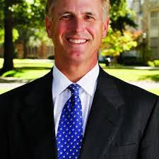 Arthur Rollins's Instagram, Twitter & Facebook