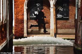 Jun 04, 2021 · abid q. Tom Cruise Returns To Set To Film Mission Impossible 7 After Delays Due To Covid 19 Outbreak Sound Health And Lasting Wealth