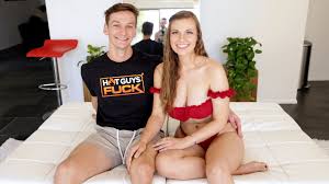 Short Men Gay Porn - Hot Young Boy Love & Nude Sex Romance