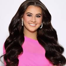 Emma Farris (@ekextrakindness) • Instagram photos and videos