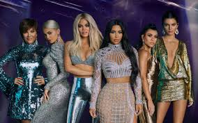 Kylie tweeted about the picture that shows khloe and long time family hair dresser alex. Kardashian Family Net Worth 2021 Kylie Jenner Kim Kardashian Net Worth