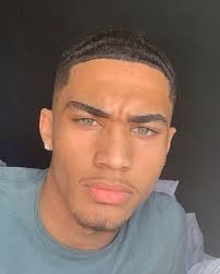 Many black men are really naturally handsome and hot especially those american and carribean dudes most nigerian and african guys lack self maintenance thats why their american/carribean counterparts look far hotter than them. 71 Cute Lightskinned Boys Ideas Cute Lightskinned Boys Light Skin Boys Cute Black Boys