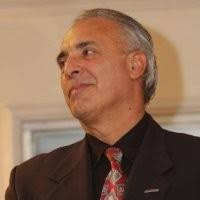 1300+ perfis com “Escóbar”