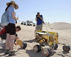Sojourner was the mars pathfinder robotic mars rover that landed on july 4, 1997 in the both rovers far outlived their planned missions of 90 martian solar days: Mission To Mars Nasa Tests Curiosity The Next Generation Rover Destined For The Red Planet Daily Mail Online