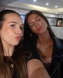 Grace Conder's Instagram, Twitter & Facebook