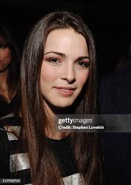 40 Photos & High Res Pictures